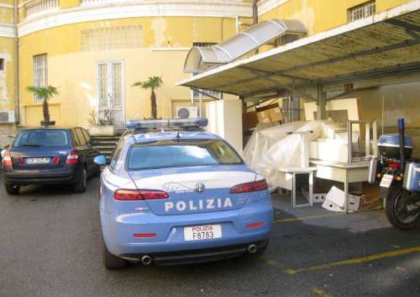 porfidio commissariato polizia busto