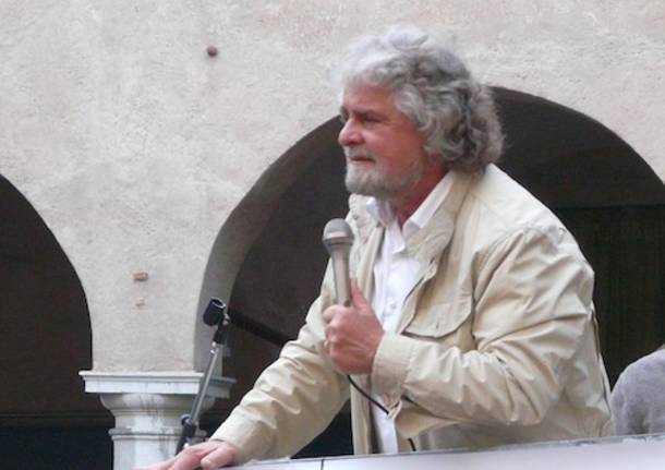 beppe grillo varese maggio 2011