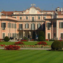 varese comune apertura