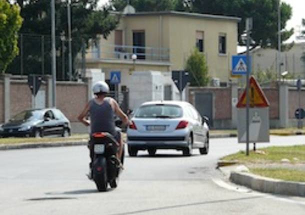 viale milano gallarate asfaltatura