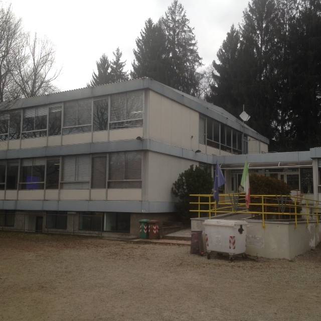 primaria elementare scuola canziani montello varese