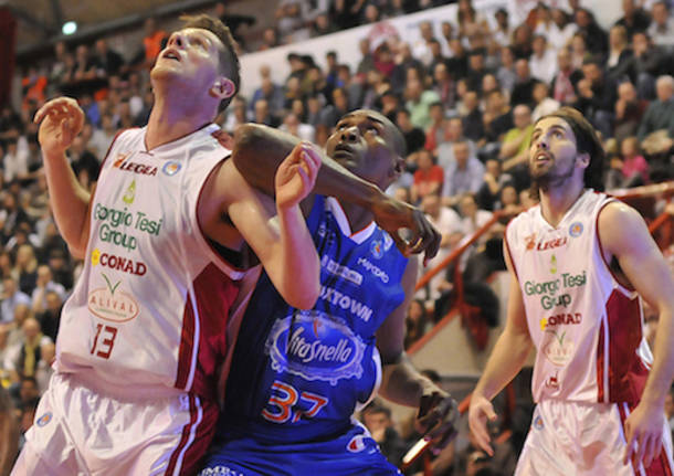 pistoia cantù basket metta world peace