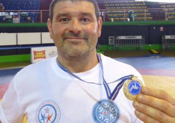 Tre medaglie per i lottatori cairatesi