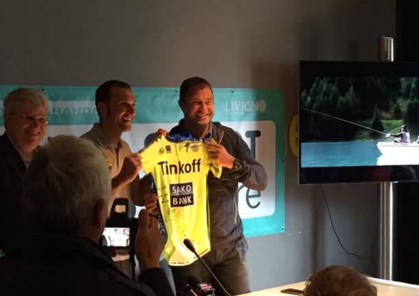 Ivan Basso risale in bici