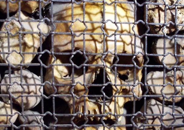 VISITA GUIDATA TRA HORROR E FEDE La Chiesa di San Bernardino alle Ossa a Milano e altre storie