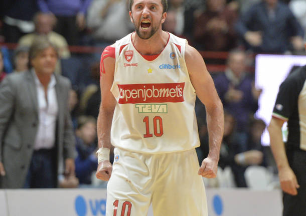 Openjobmetis Varese - Enel Brindisi 80-69