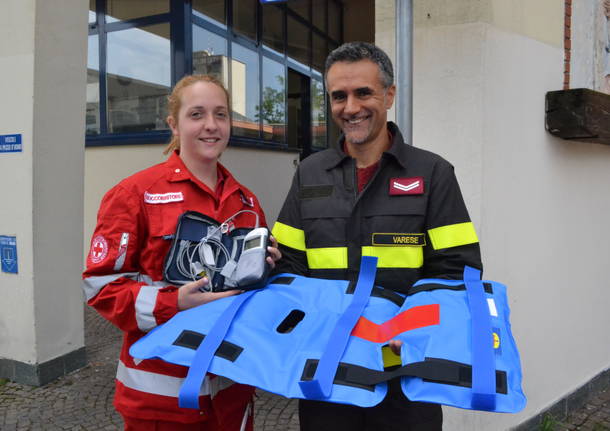Dono al Sorriso: i vigili del fuoco aiutano i bambini