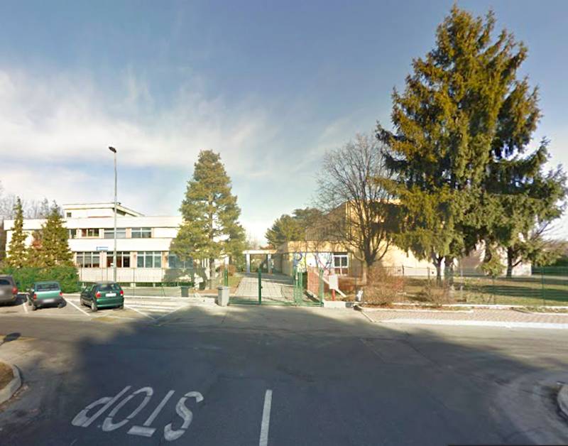 Samarate scuola San Macario