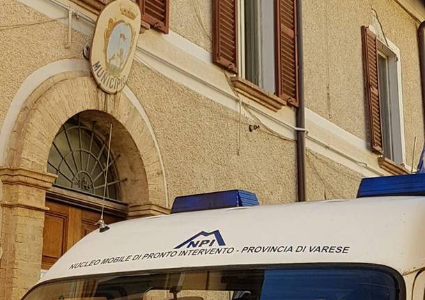 Porto Ceresio - I volontari della Protezione civile a Bolognola (Macerata)