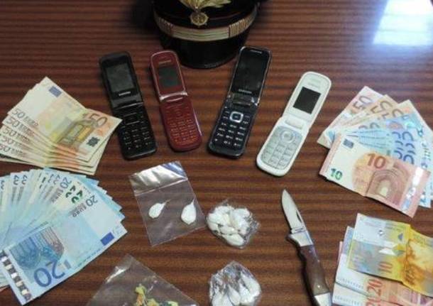 droga cocaina soldi carabinieri busto arsizio