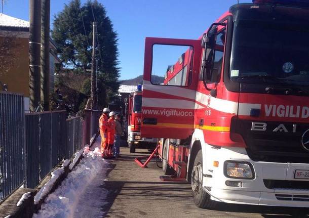 incendio varano borghi