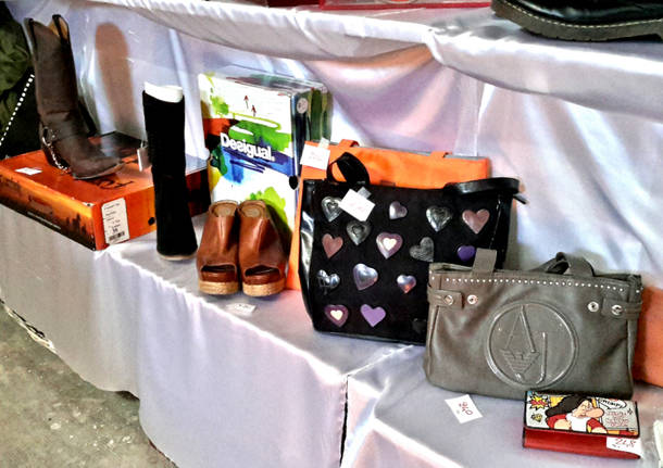 mercatino dell'usato l'Alveare