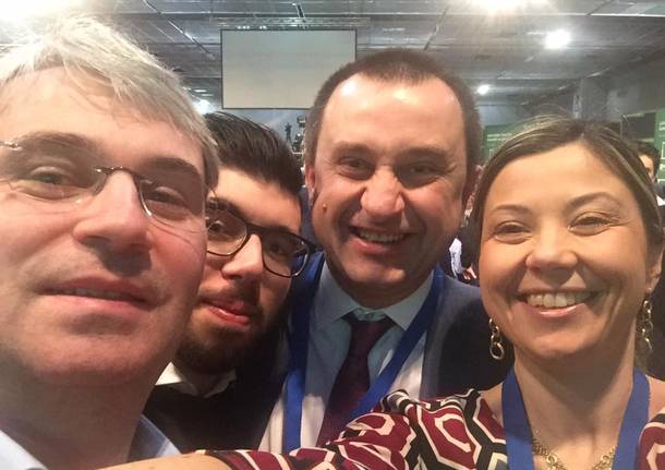 I selfie del Pd al Lingotto