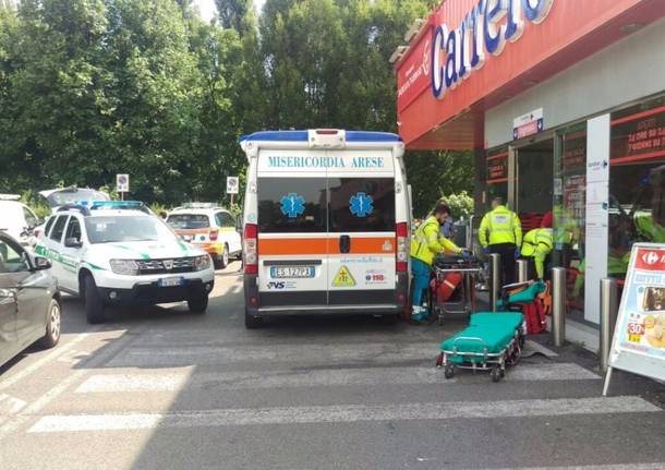 Malore al supermercato. Muore malgrado il tempestivo arrivo dei soccorsi