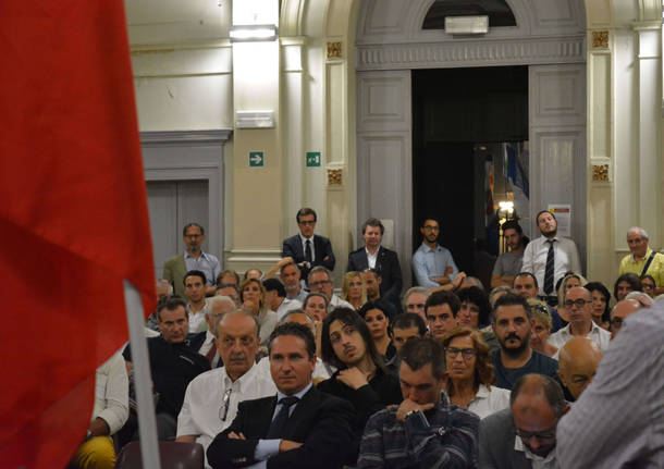 Politica varia