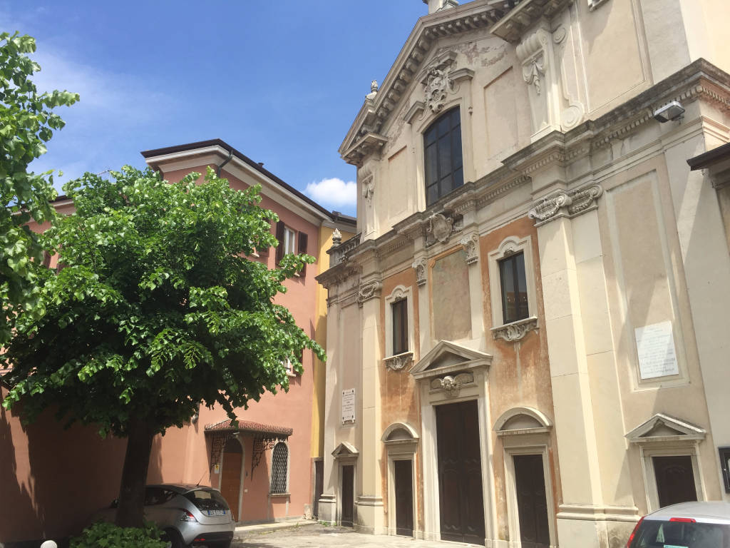 Varese generiche