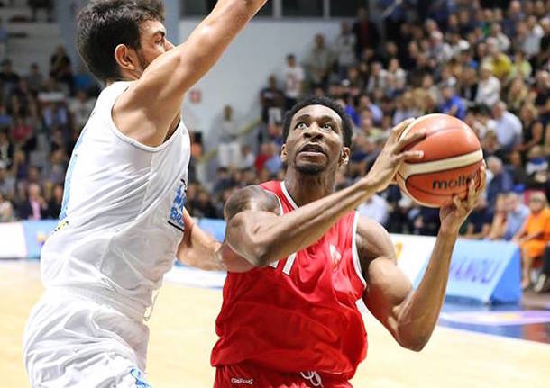 basket stanley stan okoye pallacanestro varese openjobmetis