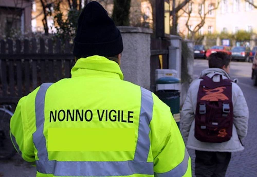 Siamo rimasti senza nonni vigili e a volte anche senza i vigili