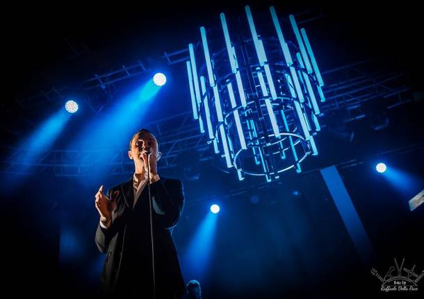 Hurts in concerto ai Magazzini Generali
