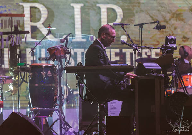 Elio e Le Storie Tese in concerto al Mediolanum