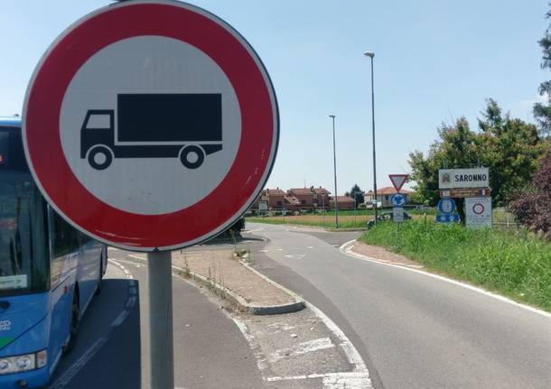Cassina Ferrara \"dimentica\" i camion, grazie alla tangezialina