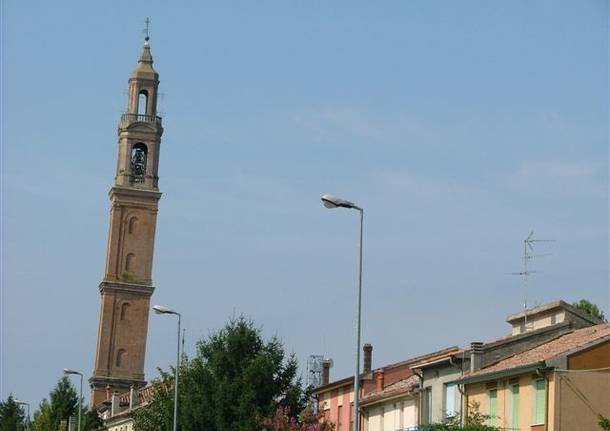Il campanile pendente di Ficarolo - Rovigo