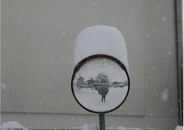 Foto di neve allo specchio