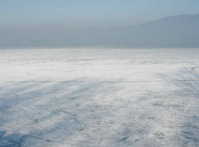 lago Varese ghiacciato