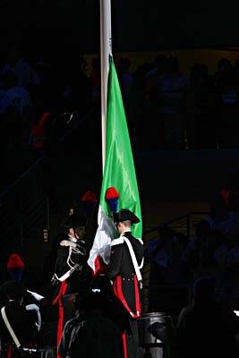 inaugurazione giochi olimpici torino 2006 bandiera italiana