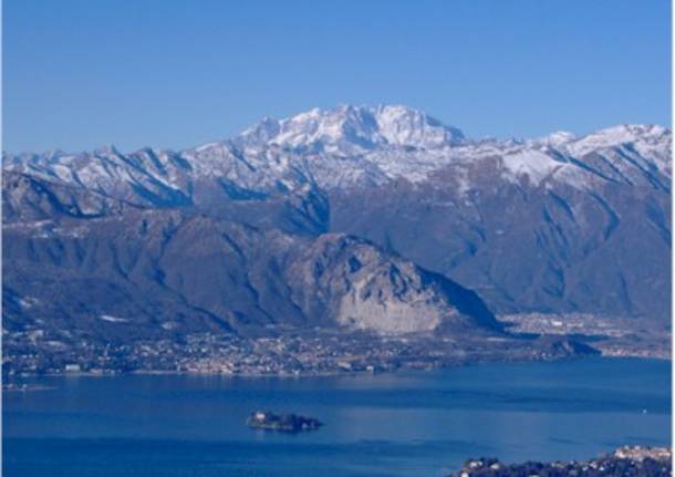 Panorama Lago maggiore e monte Rosa