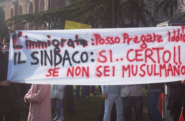 manifestazione islam gallarate 25 marzo 2006