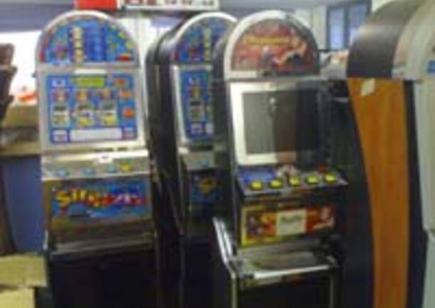 sequestro slot machines guardia finanza busto