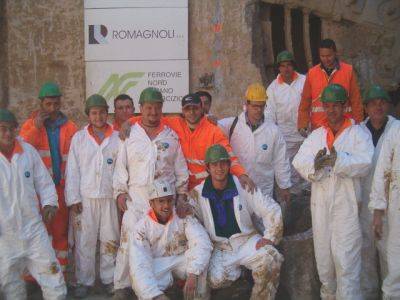 interramento fnm castellanza completamento prima canna 19-4-2006 operai