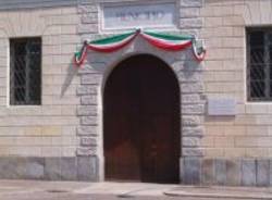 ingresso palazzo gilardoni municipio busto arsizio