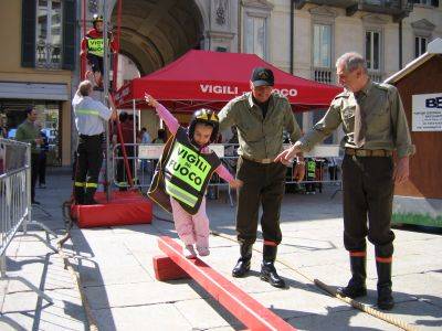 Piccoli pompieri crescono