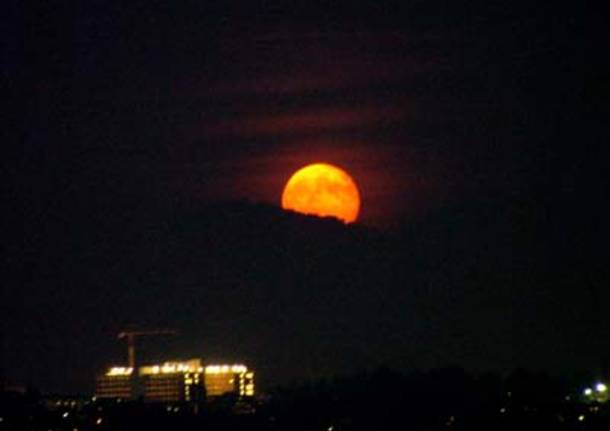 La luna da Galliate