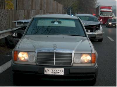 incidente A8 buguggiate