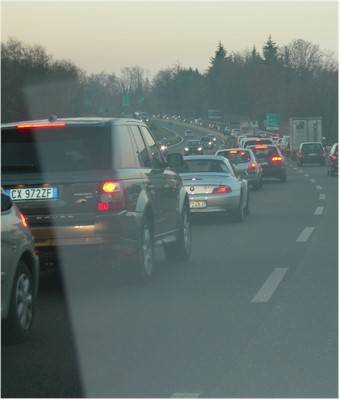 incidente A8 buguggiate