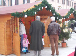 natale mercatini 2006 busto