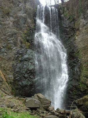 la cascata del pesegh e la filanda ranchet brinzio