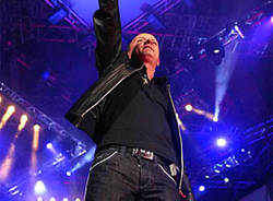 concerto gigi d'alessio palasport varese aprile 2007