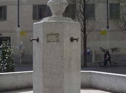 fontana di piazza carducci varese (forse poi buguggiate)