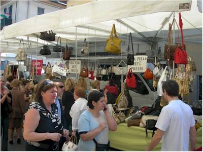 mercatino forte dei marmi malnate