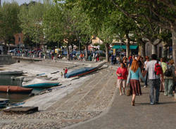 turisti_laveno_luino_lago