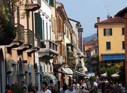 turisti_laveno_luino_lago