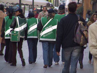 ausiliari della SOSTA