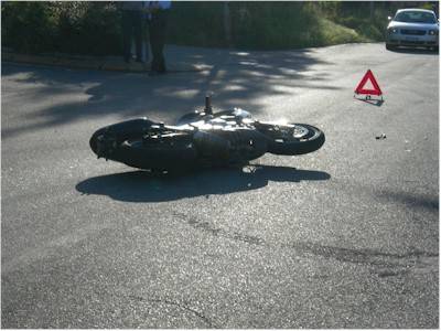 incidente moto buguggiate