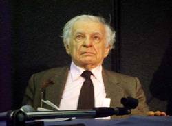 titos patrikios yves bonnefoy ad amor di libro