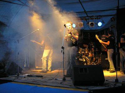 Luvinate on rock 07 The Westland