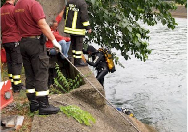 incidente auto villoresi